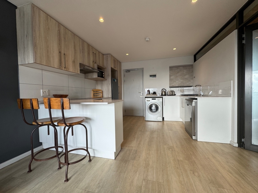 To Let 1 Bedroom Property for Rent in Woodstock Western Cape